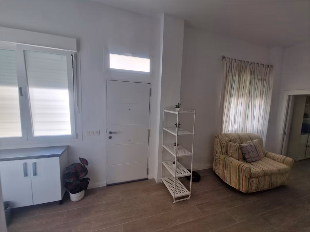 Apartamento en  Calle Frailes Cartujos 3 - Foto 3