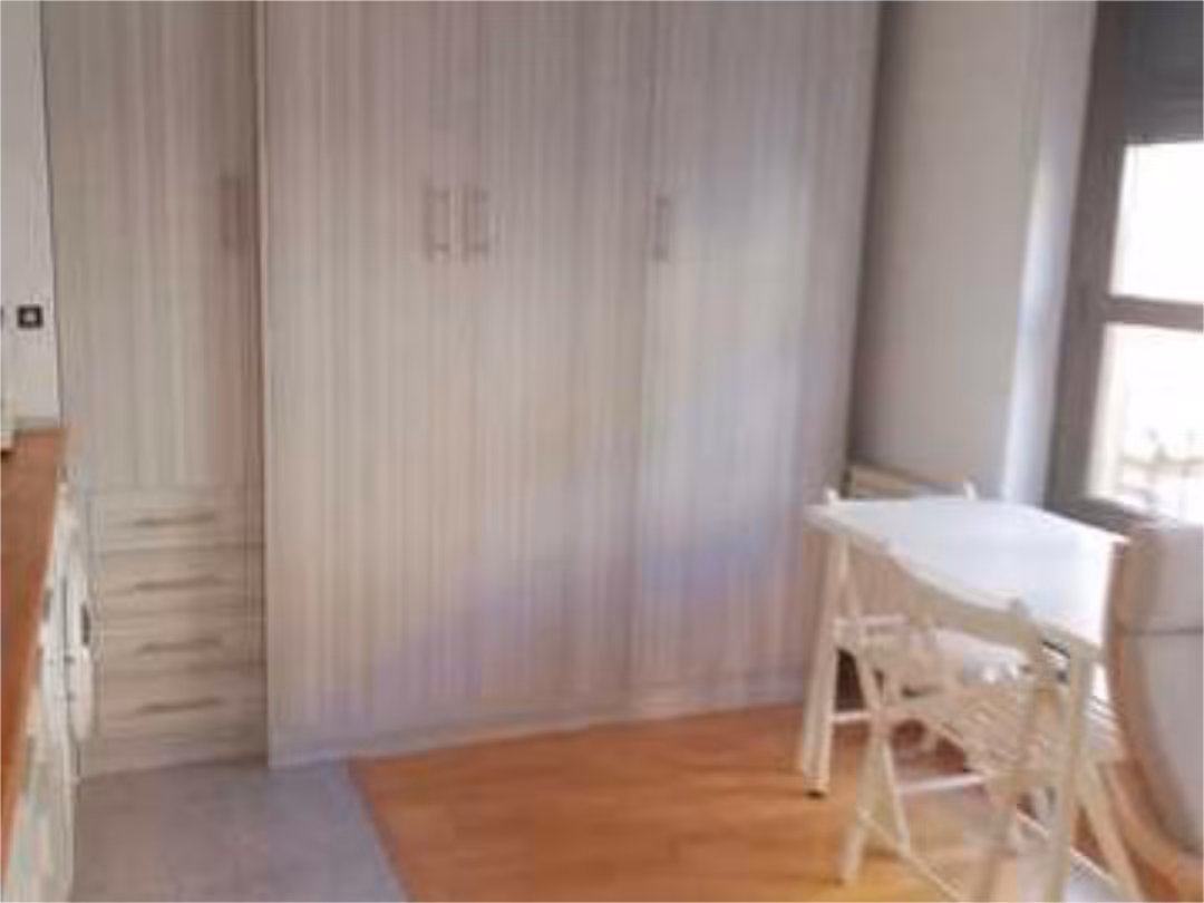 Estudio en  Calle Cervantes 53 - Foto 4