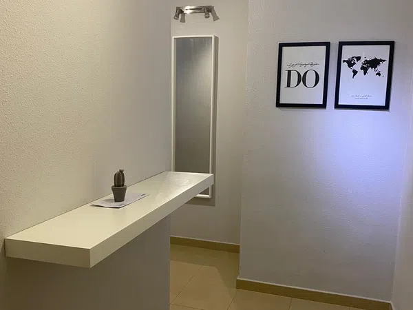 Piso en calle Alona, 2