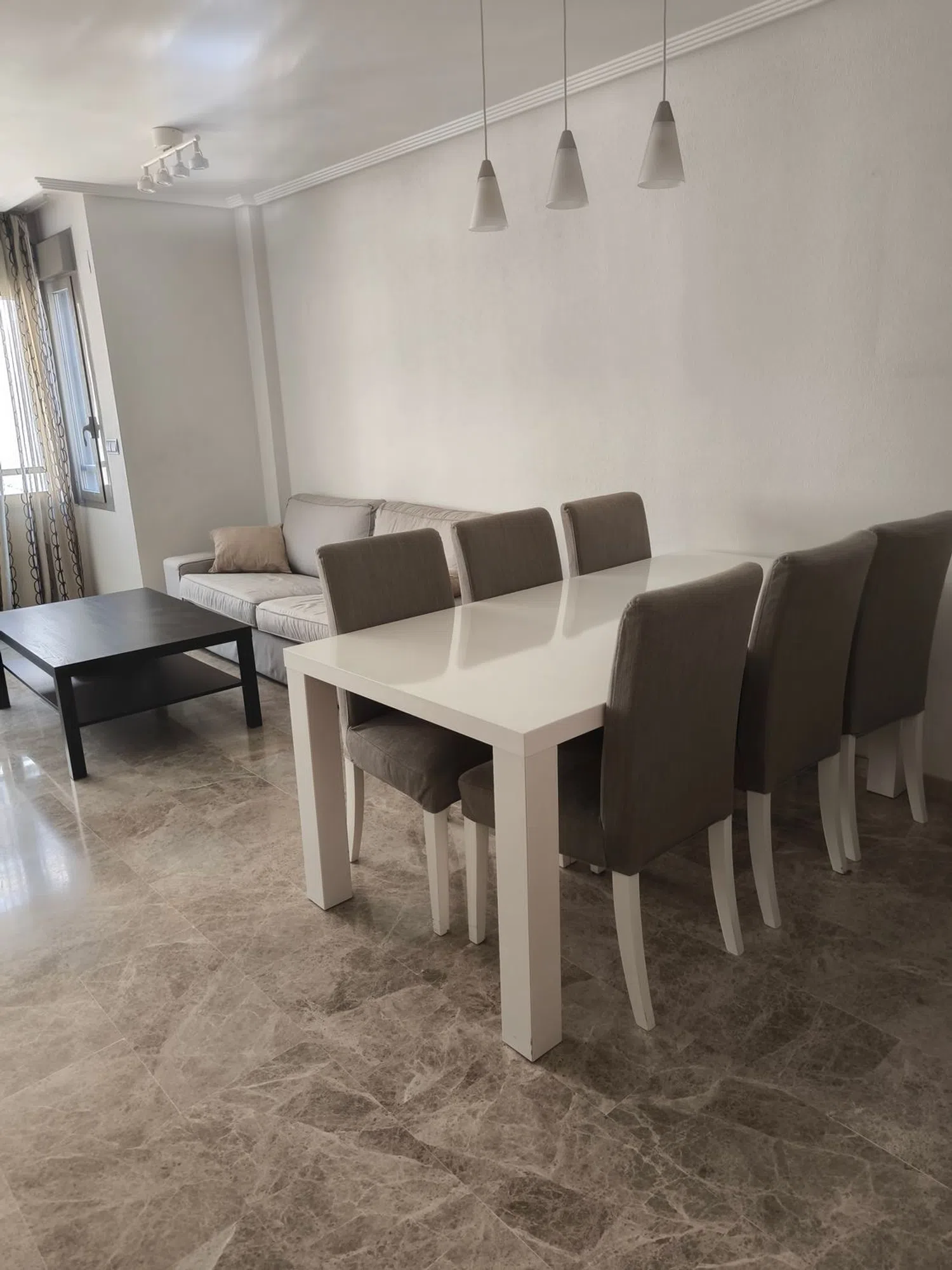 Piso en avenida Benito Perez Galdos, 72 - Foto 2