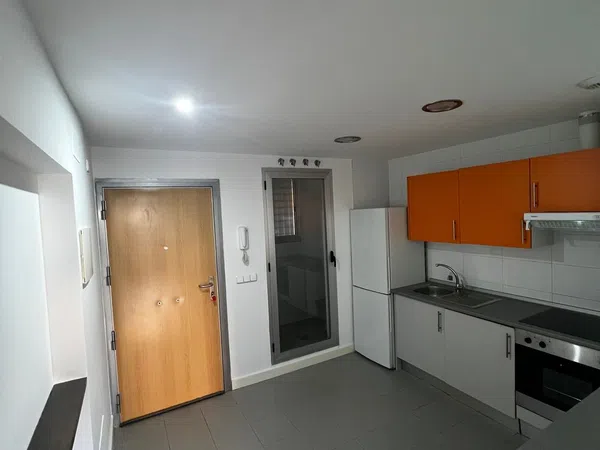 Piso en Calle Liverpool, 2, Parque oeste - Fuente Cisneros - Foto 3