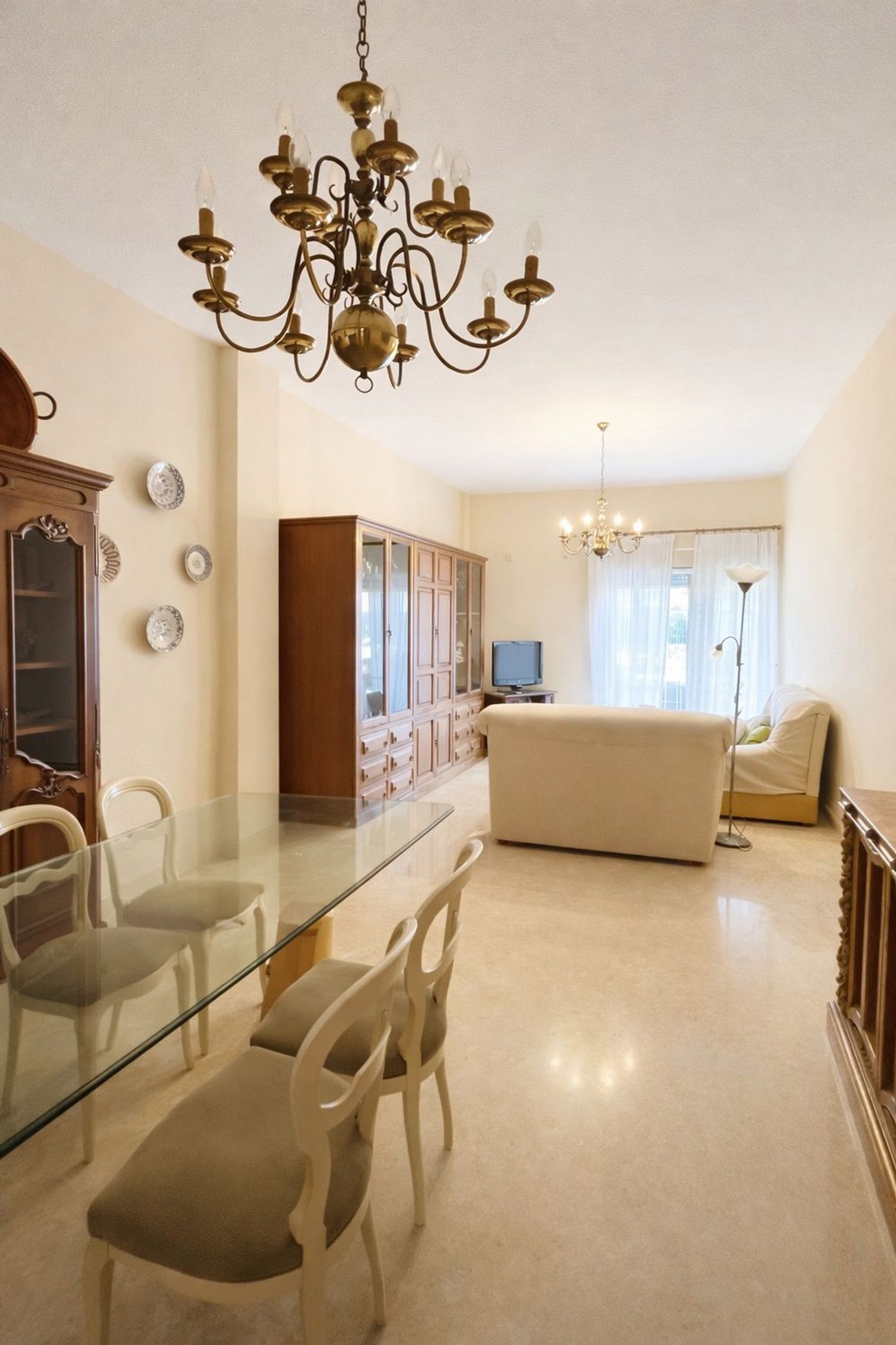 Piso en calle Londres, 36 -42 - Foto 6