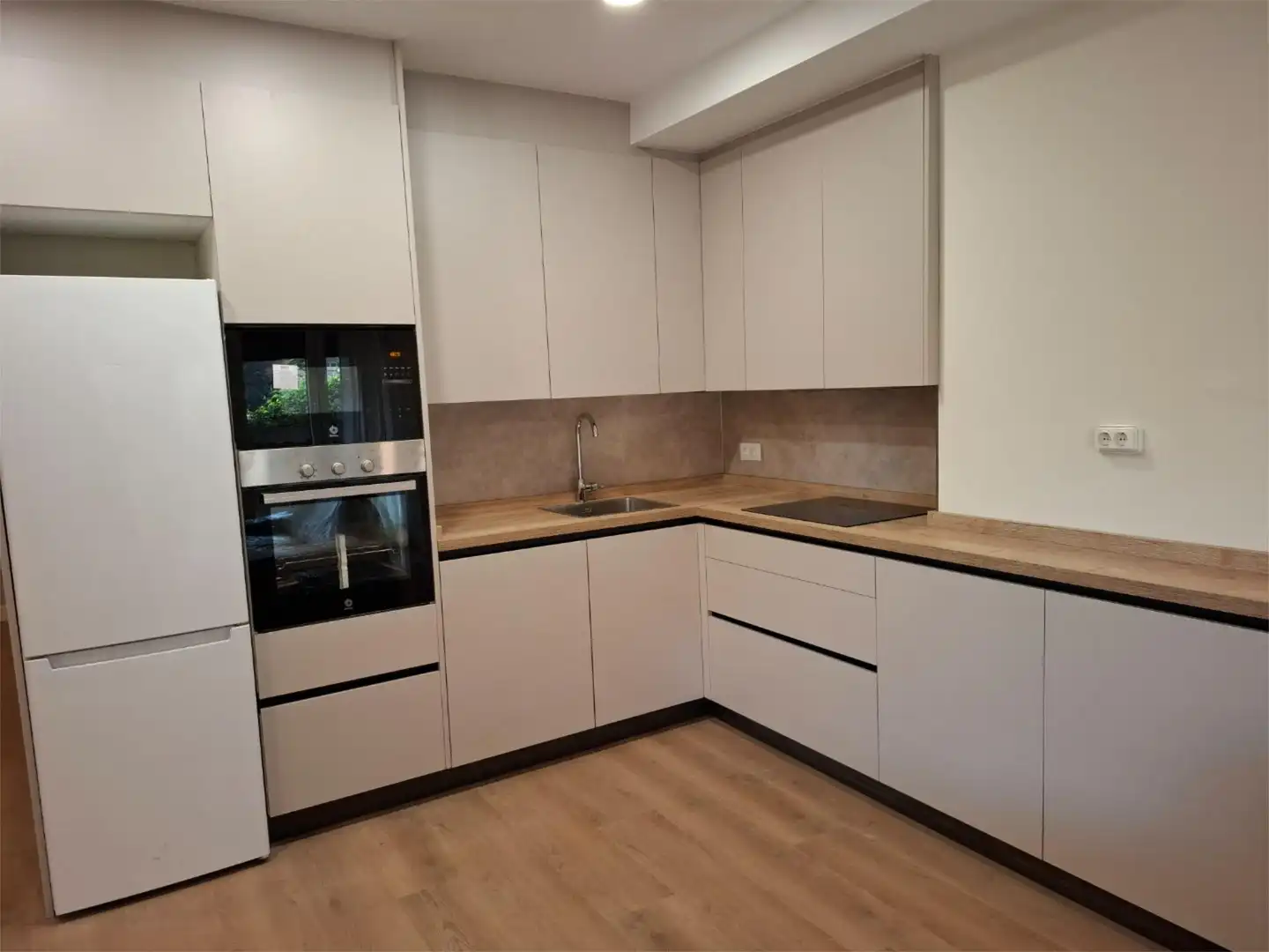 Piso en  Calle de Pedro Rico 15 - Foto 27