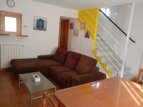 Chalet adosado en Joaquina Eguaras - Foto 2