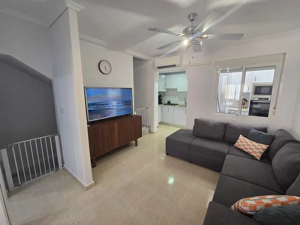 Chalet adosado en calle Canarias, 6 - Foto 1