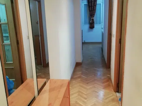 Piso en calle de Antonio López, 14