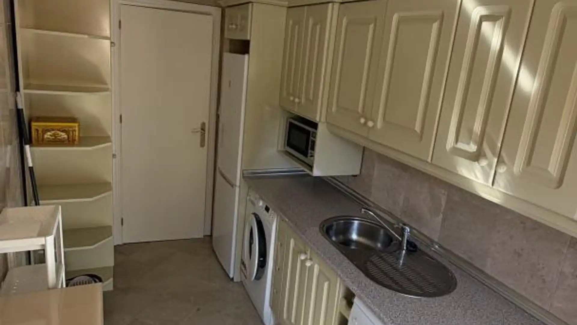 Piso en calle Aixa la Horra 21 - Foto 6