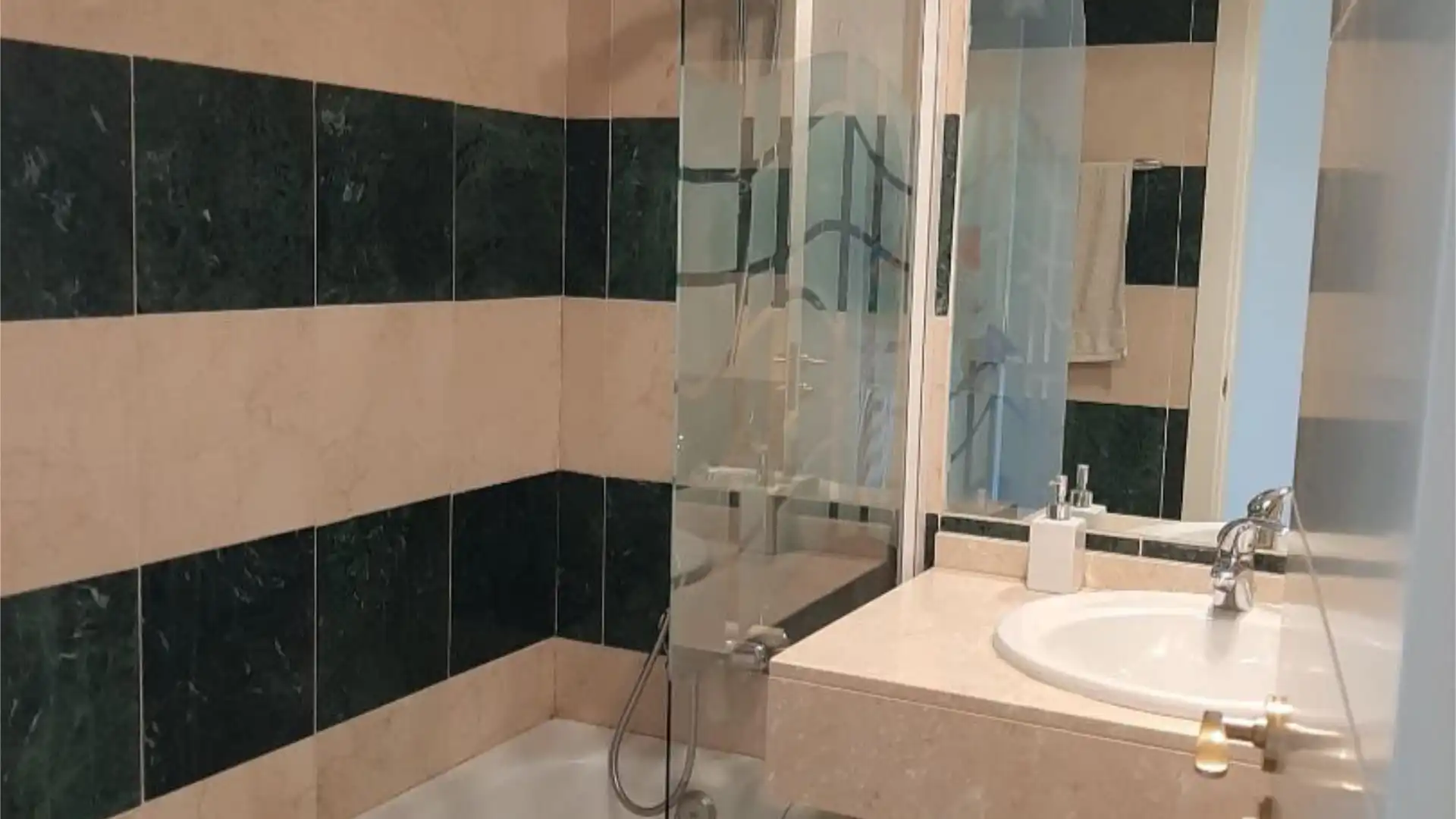 Piso en  Calle Cartajima 6 - Foto 10