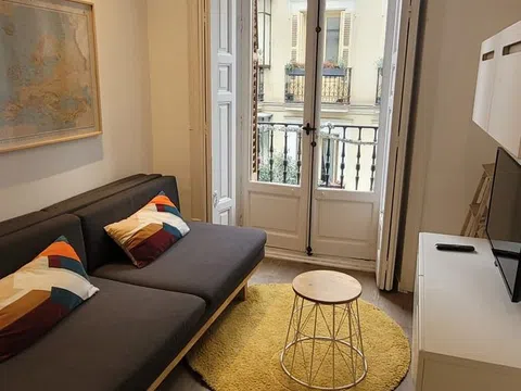 Piso en calle del Desengaño, 11