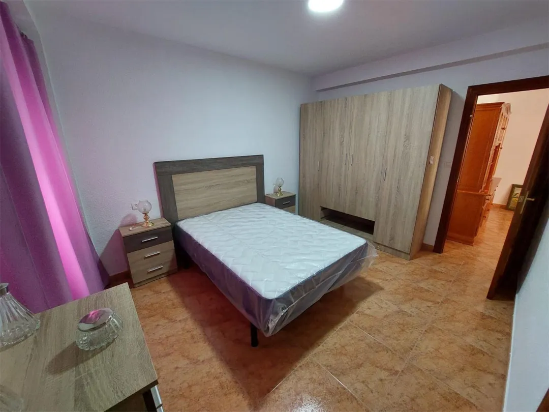 Piso en  Avenida de Dílar 9 - Foto 6