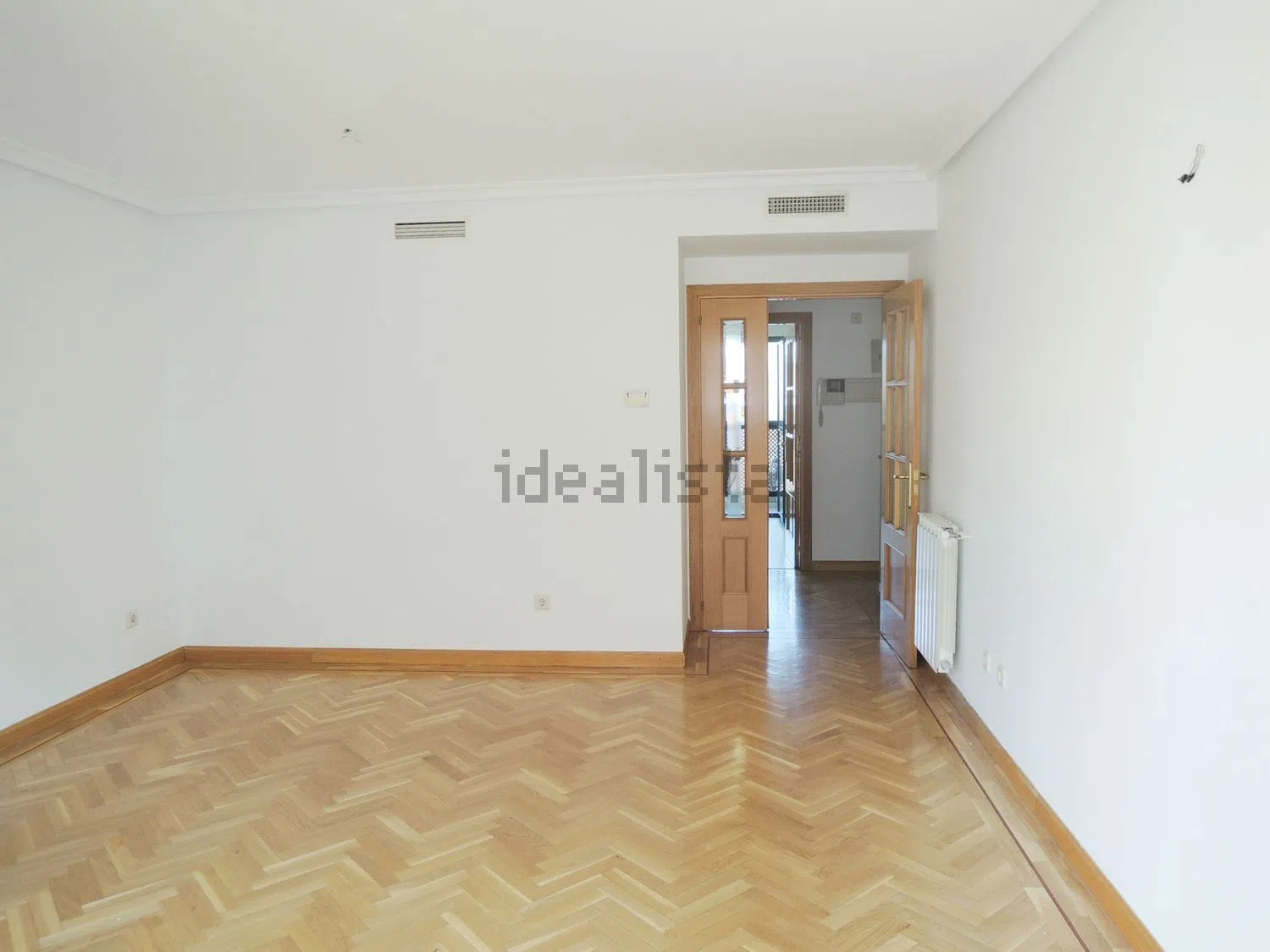 Piso en calle Bahía de Almería, 21 - Foto 2