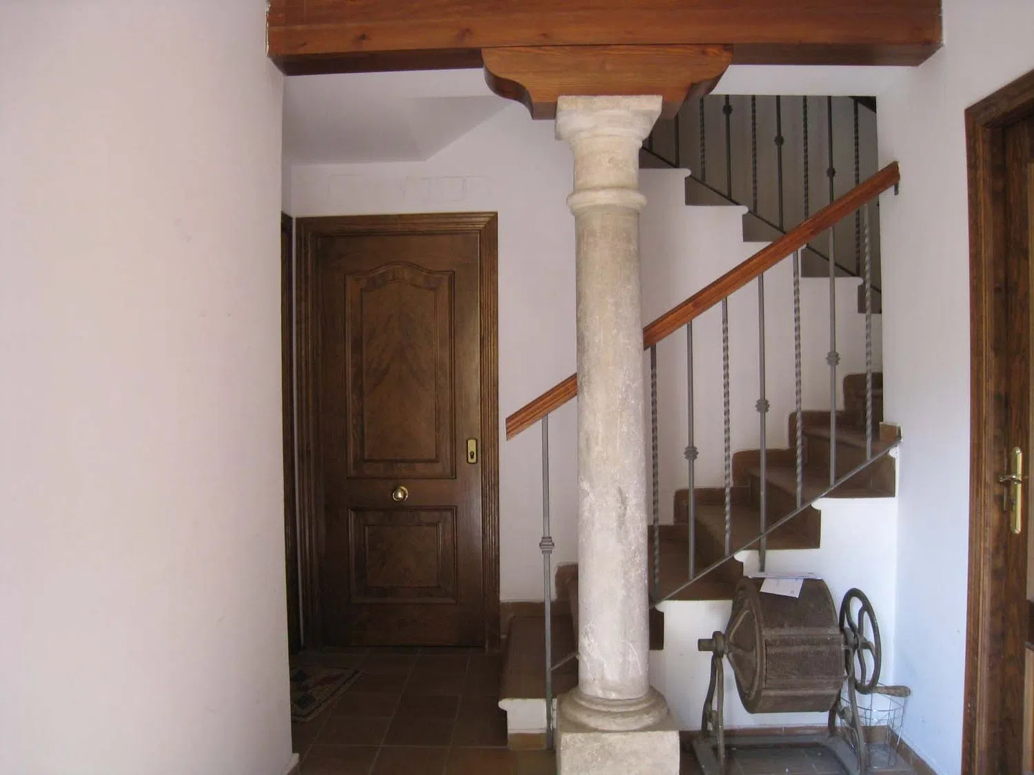 Piso en calle Gumiel de San Pedro, 21 - Foto 2