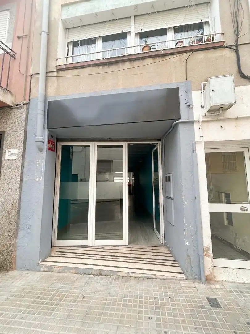 Local comercial en  Carrer CASTILLEJOS - Foto 8