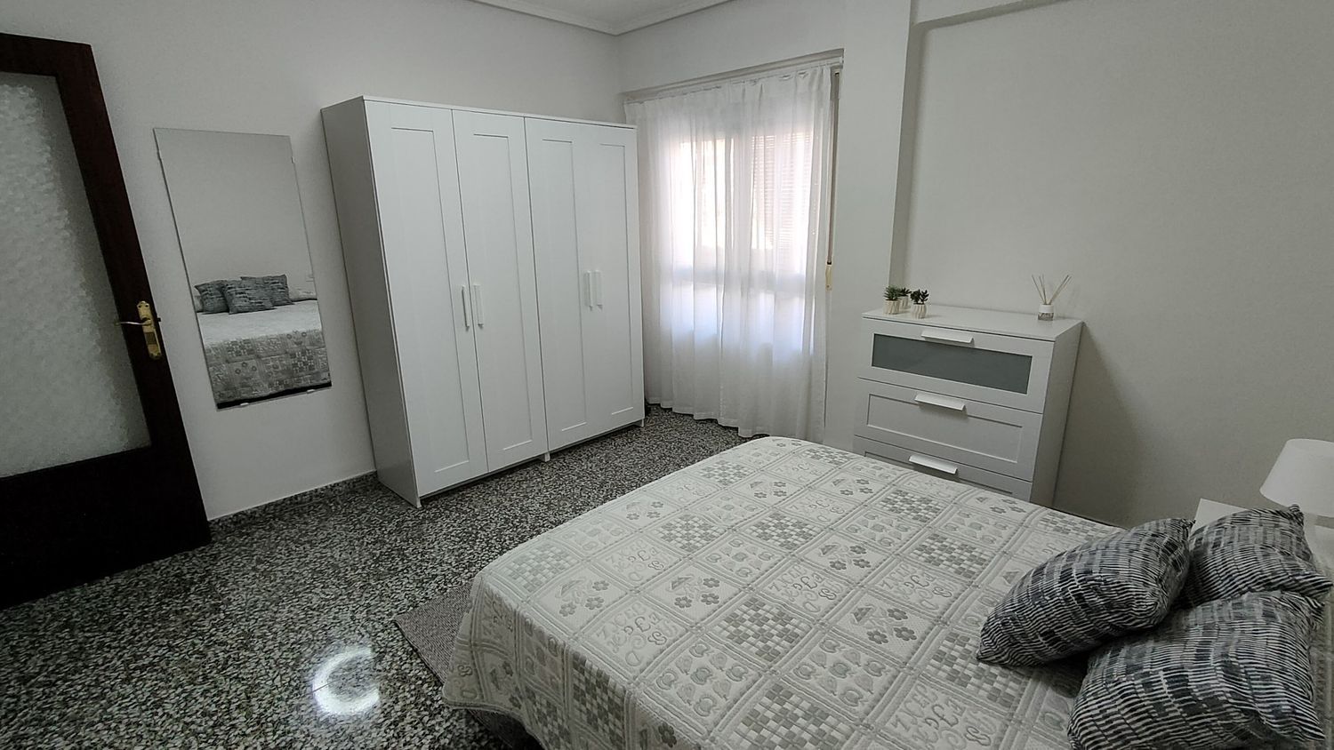 Piso en Calle del Dos d'Abril, 8, Mont-Olivet - Foto 6