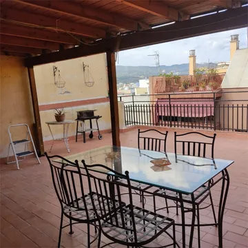 Piso en  Carrer d'Urà 22 - Foto 3