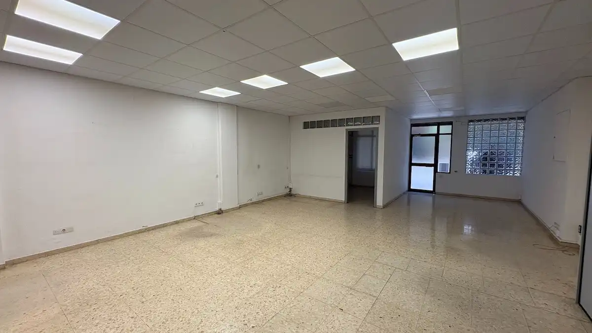 Local comercial en  Carrer de la Cooperativa - Foto 7