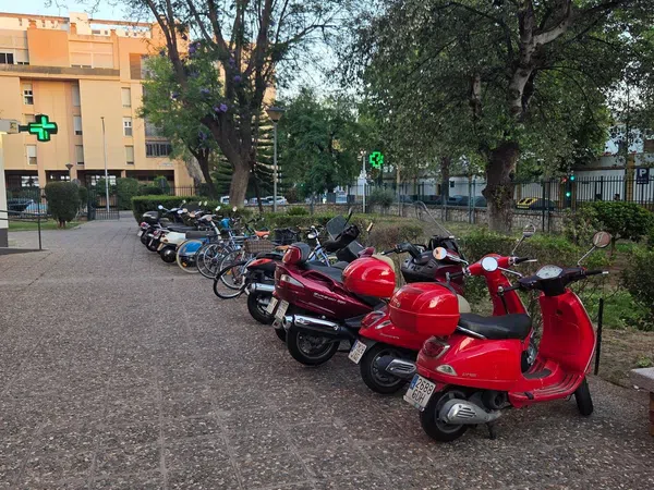 Piso en Avenida Manuel Siurot, 3 - Foto 2