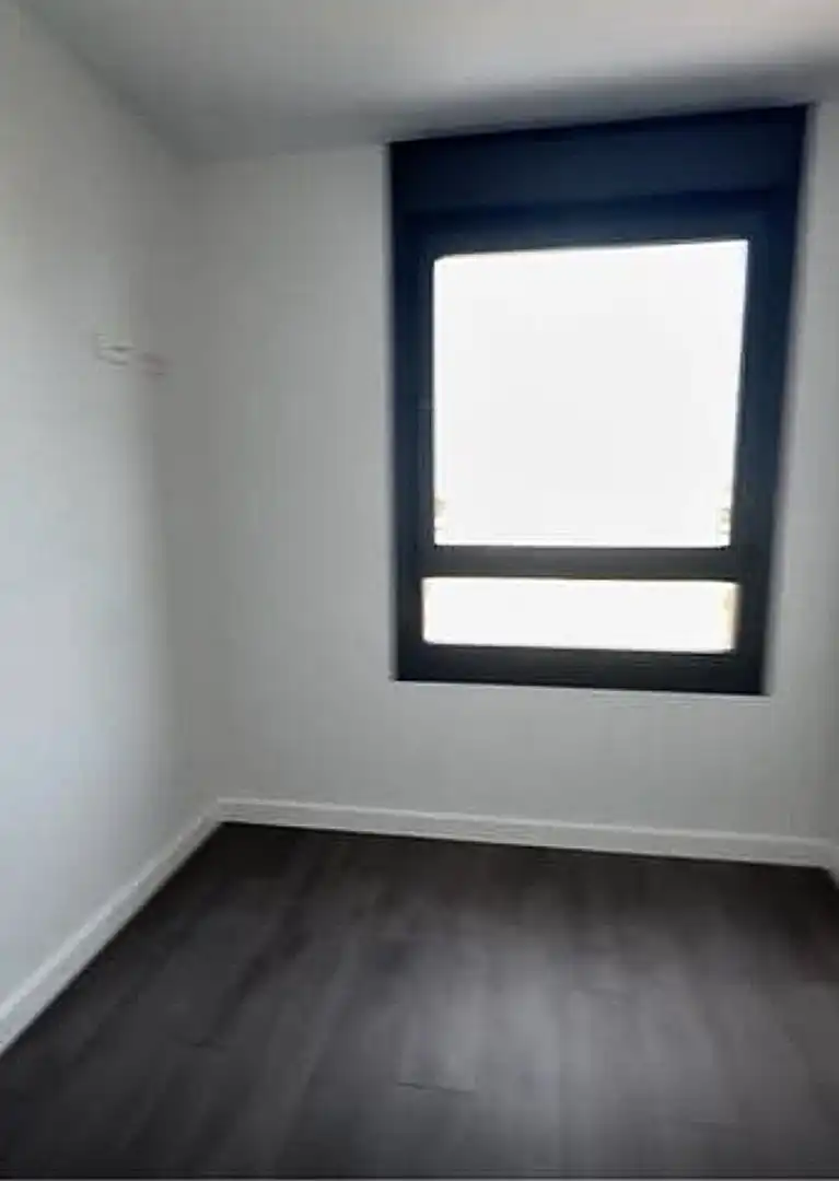 Piso en  Calle Pachín de Melás 46 - Foto 5