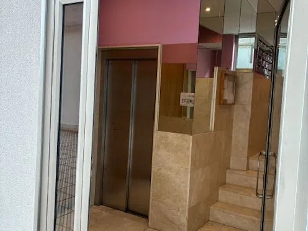 Piso en plaza de Emilio Casares Rodicio, 1 - Foto 1