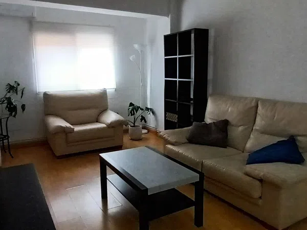 Piso en Barrio Trinitat - Foto 2