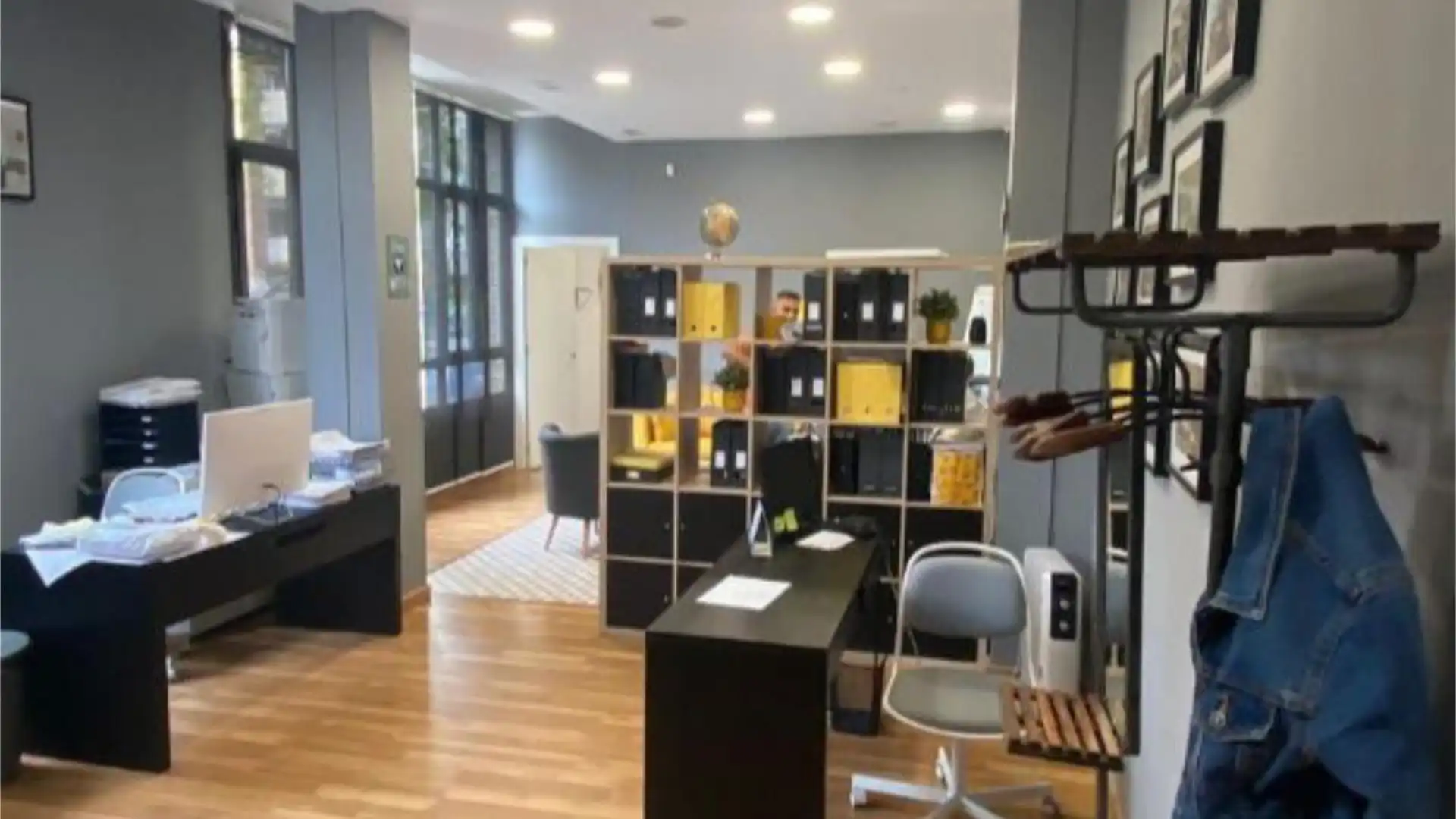 Piso en  Avenida Juan Sebastián Elcano 1 - Foto 1