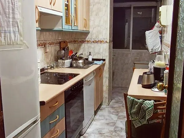 Piso en callejón del Río Henares, 1