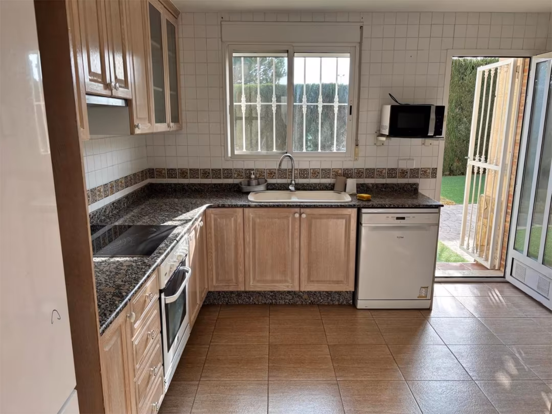 Piso en  Carrer 1 90 - Foto 6