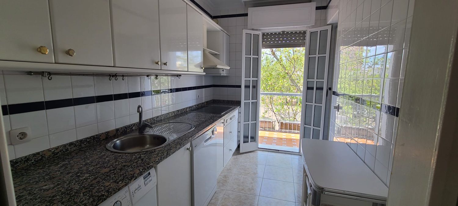 Piso en Ronda de Triana-Patrocinio-Turruñuelo - Foto 2