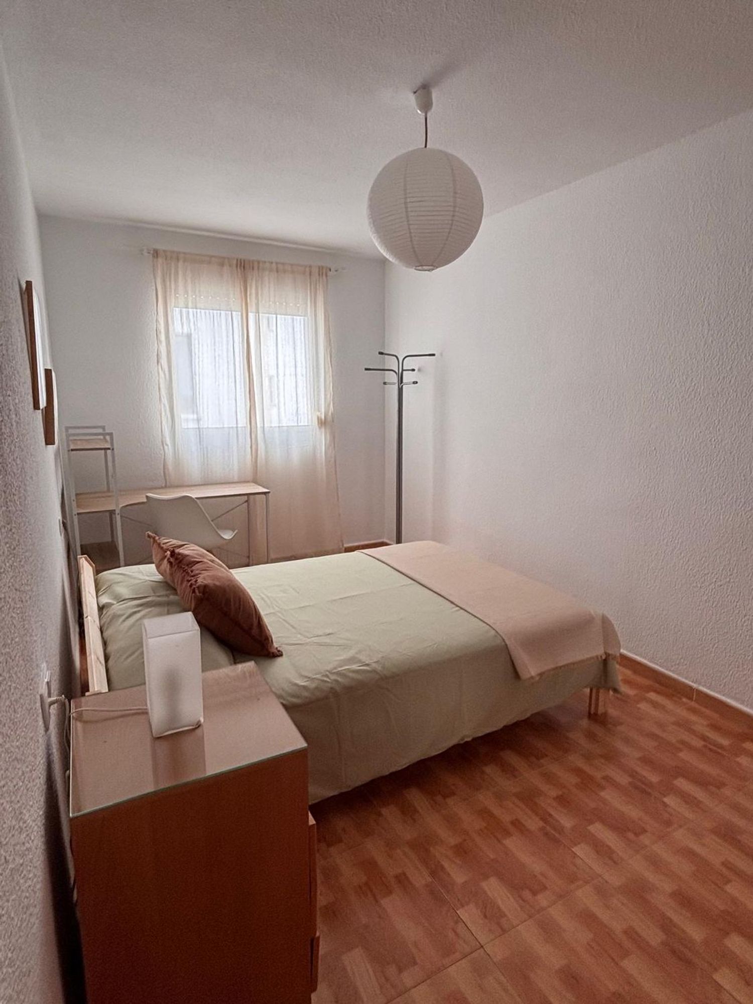 Piso en calle Rodolfo Gil, 4 - Foto 2