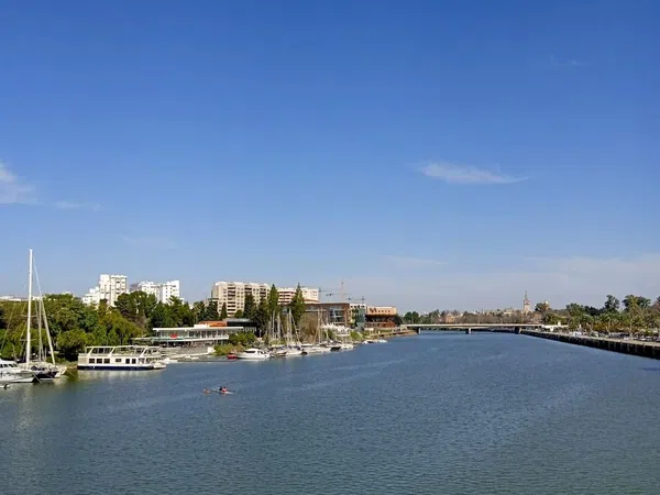 Piso en Barrio Asunción - Adolfo Suárez - Foto 2