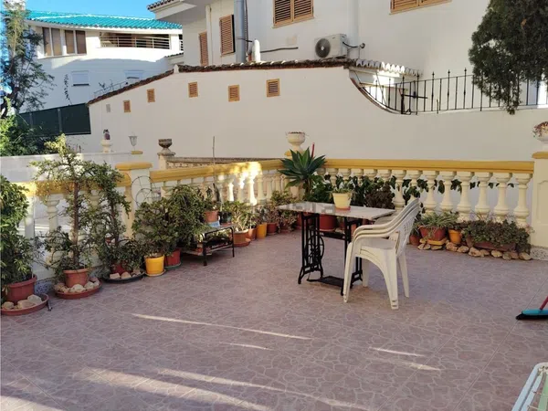 Chalet adosado en Avenida Borrons, 22 - Foto 3