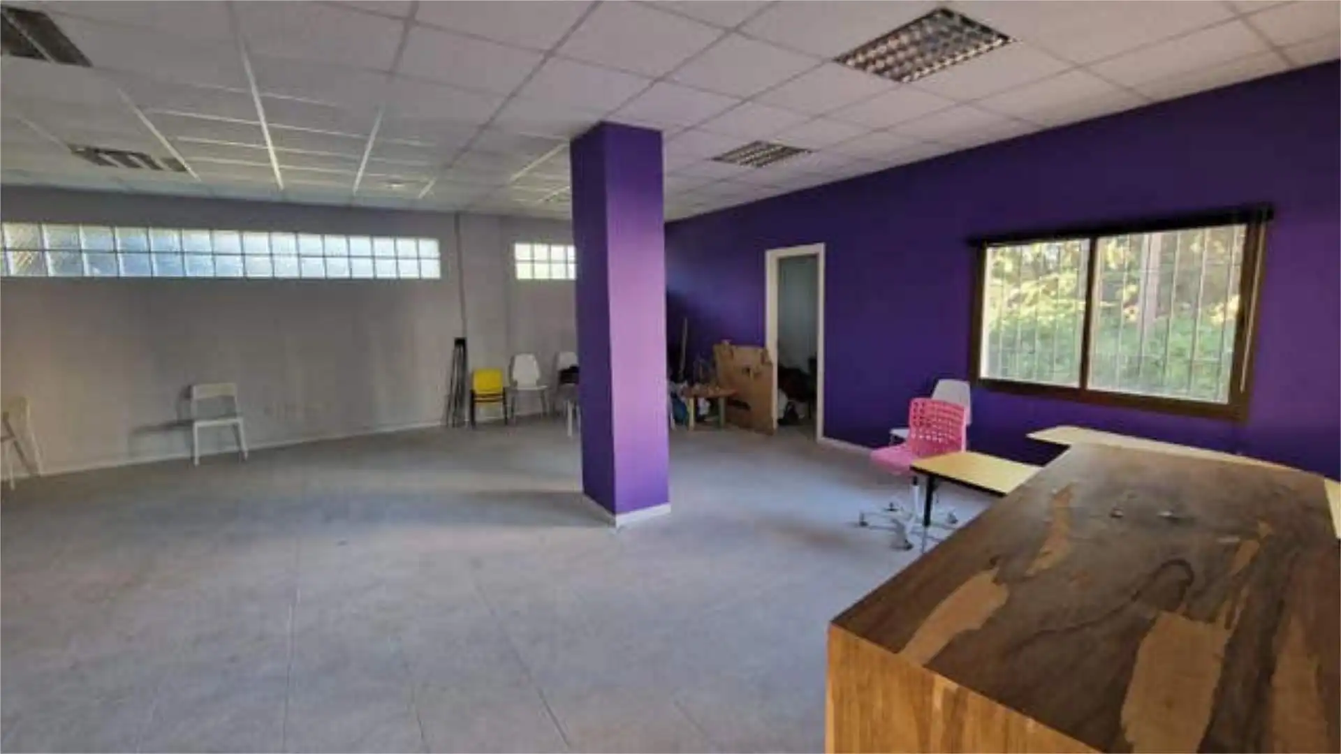 Local comercial en Nueva Andalucía - Foto 2