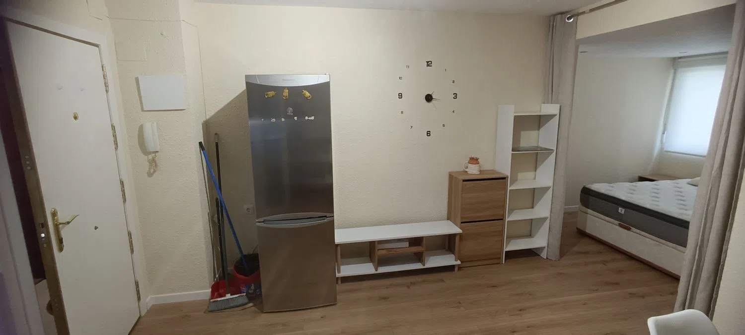 Estudio en calle de López de Aranda, 10 - Foto 3