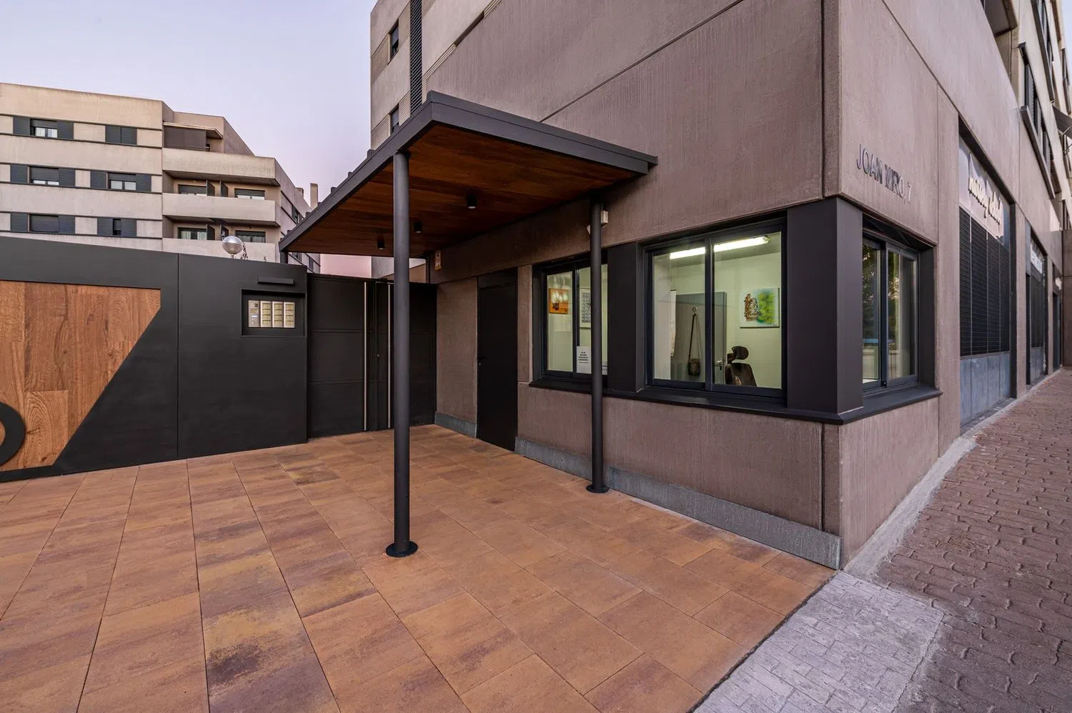 Piso en avenida Joan Miró - Foto 25