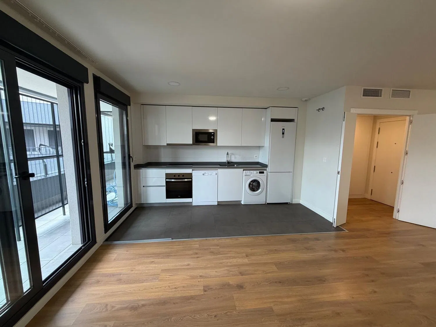 Piso en calle Tulipán, 4 - Foto 4