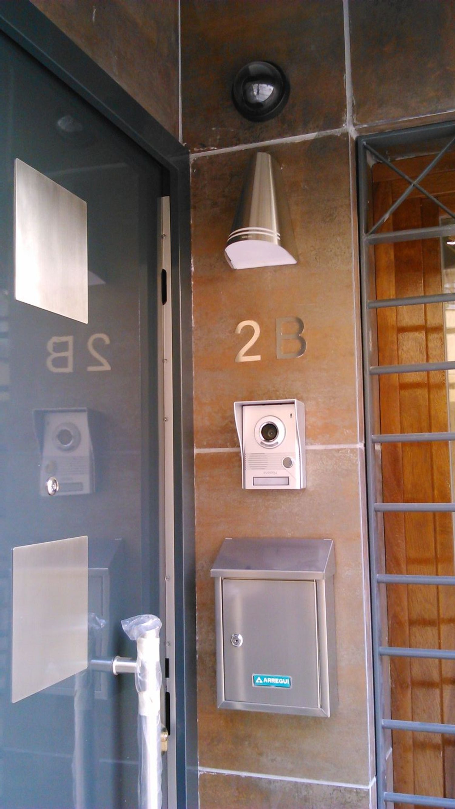 Estudio en Calle Pagés del Corro, 89 - Foto 2
