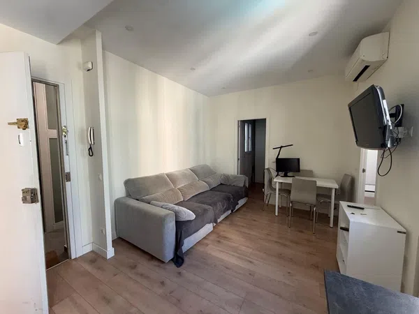 Piso en pasaje Montesa, 8