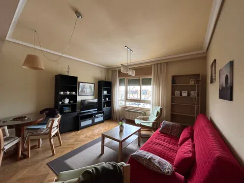 Piso en calle Islas Azores, 27