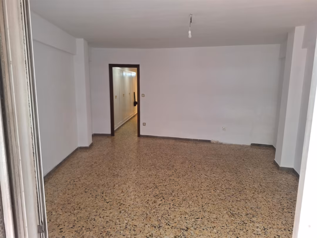 Piso en  N-330 86 - Foto 8