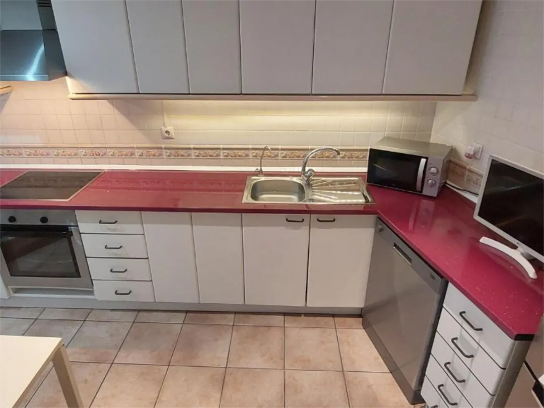 Casa adosada en  Carrer de Còrdova 242 - Foto 12