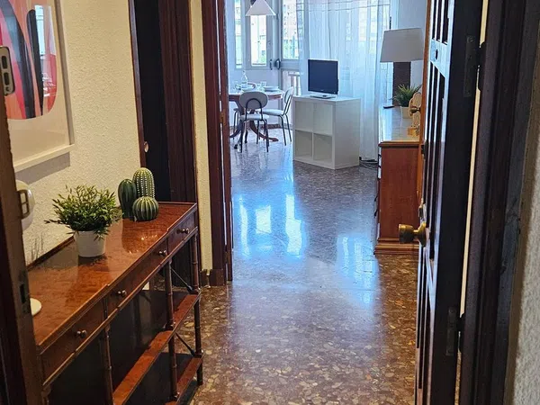 Piso en avenida del Rector José Loustau, 16