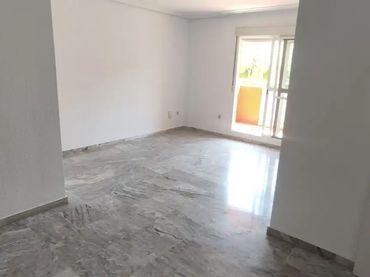 Piso en  Calle Cueva de Menga 3 - Foto 4