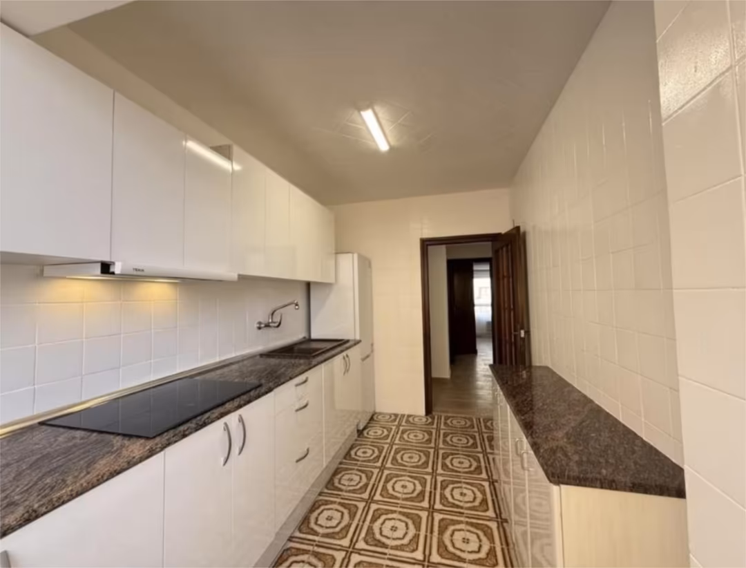 Piso en  Carrer d' Alcàsser 3 - Foto 10