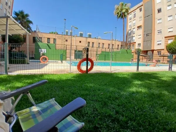 Piso en avenida de las Ciencias, 35