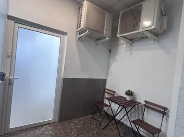 Local comercial en  Carrer de la Vall d'Albaida 10 - Foto 9