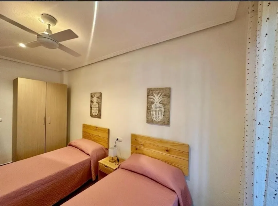 Piso en  Avinguda Sant Francesc 78 - Foto 4