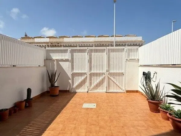 Chalet adosado en Los Peñascos-El Salero-Los Imbernones, Los Peñascos-El Salero-Los Imbernones - Foto 2