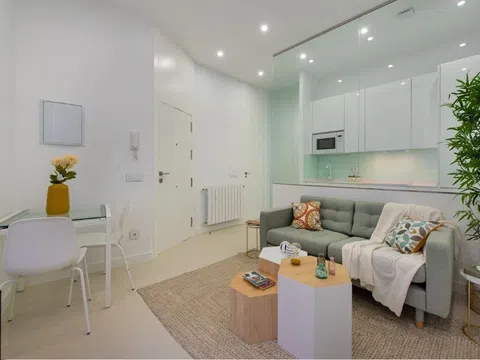 Piso en calle de Jerónima Llorente, 56