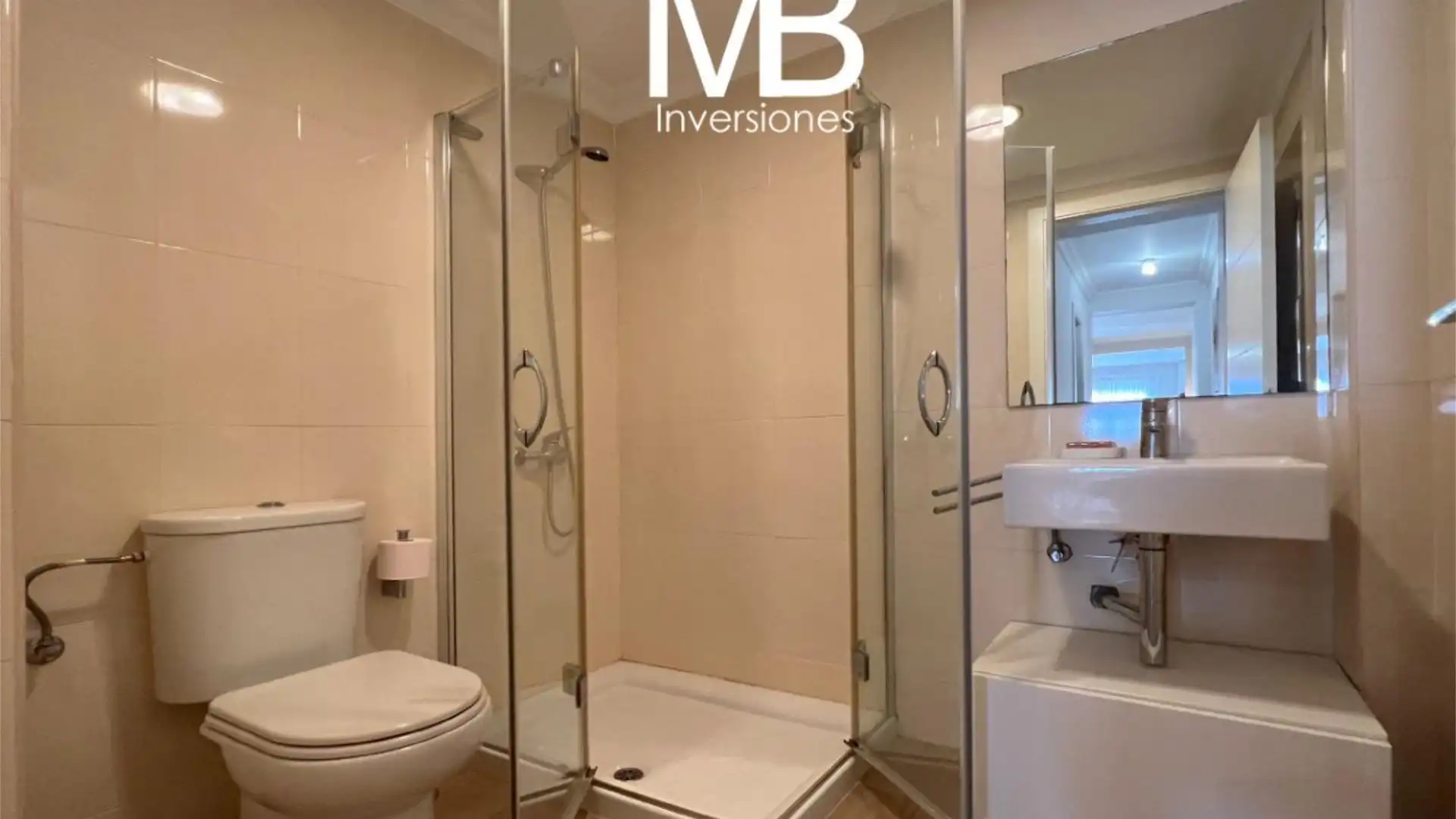 Piso en  Calle Bibiana 38A - Foto 12