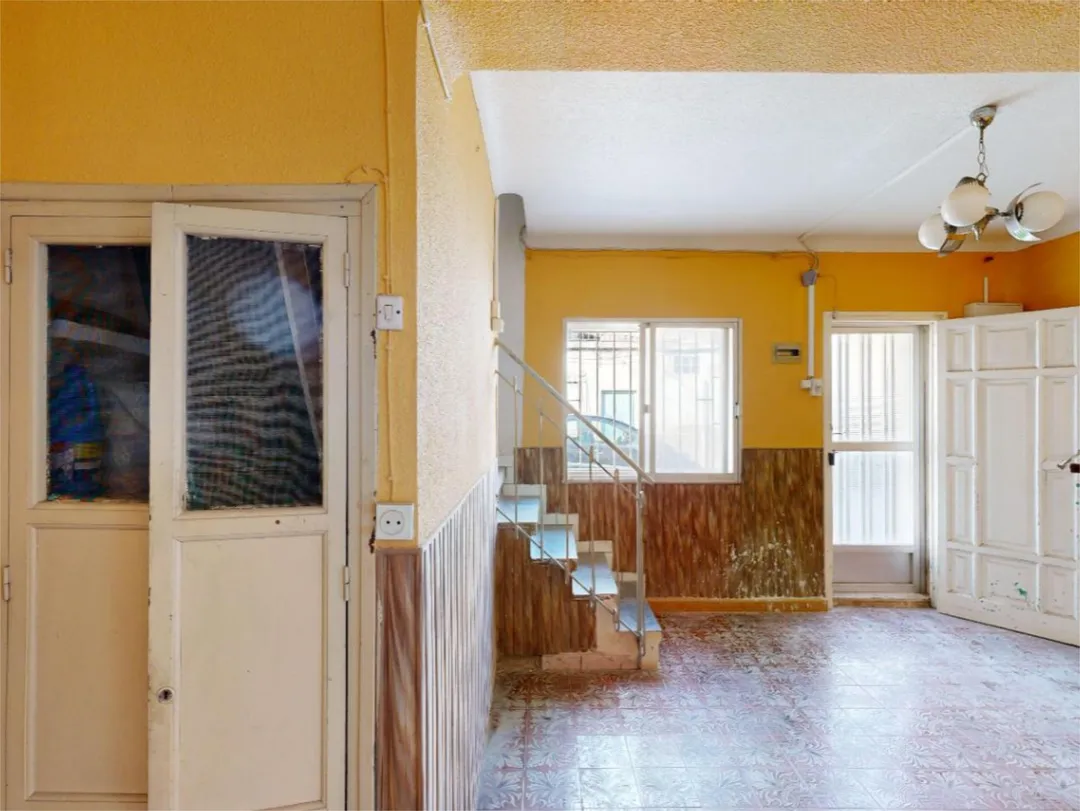 Piso en  Calle Bartolomé Bernal Gallego 35 - Foto 3